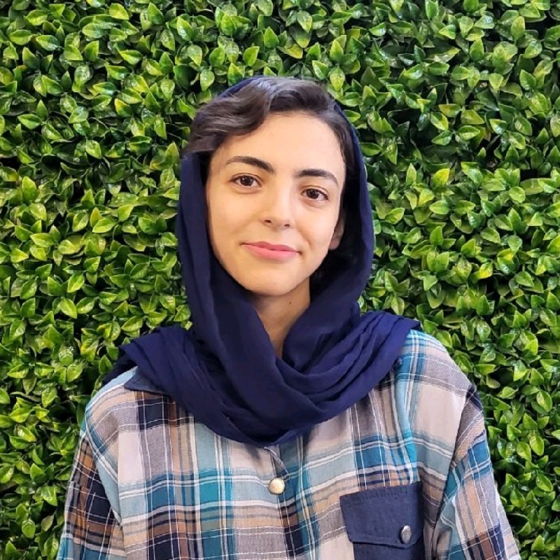 Portrait (Marzia Nouri)